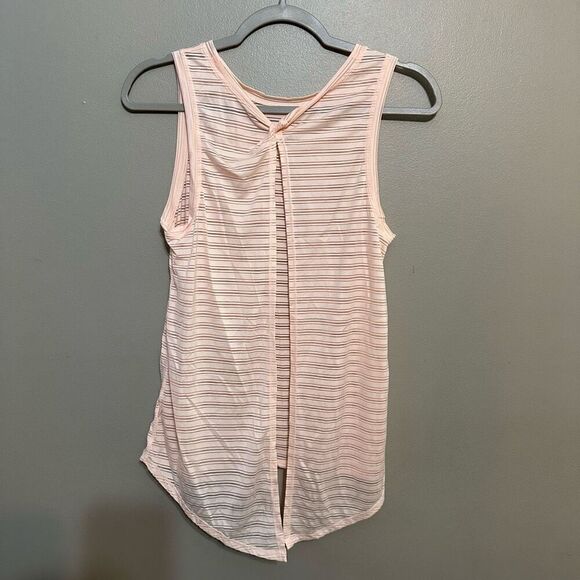 Lululemon Meet Halfway Tank *Striped size 6 - Picture 3 of 5